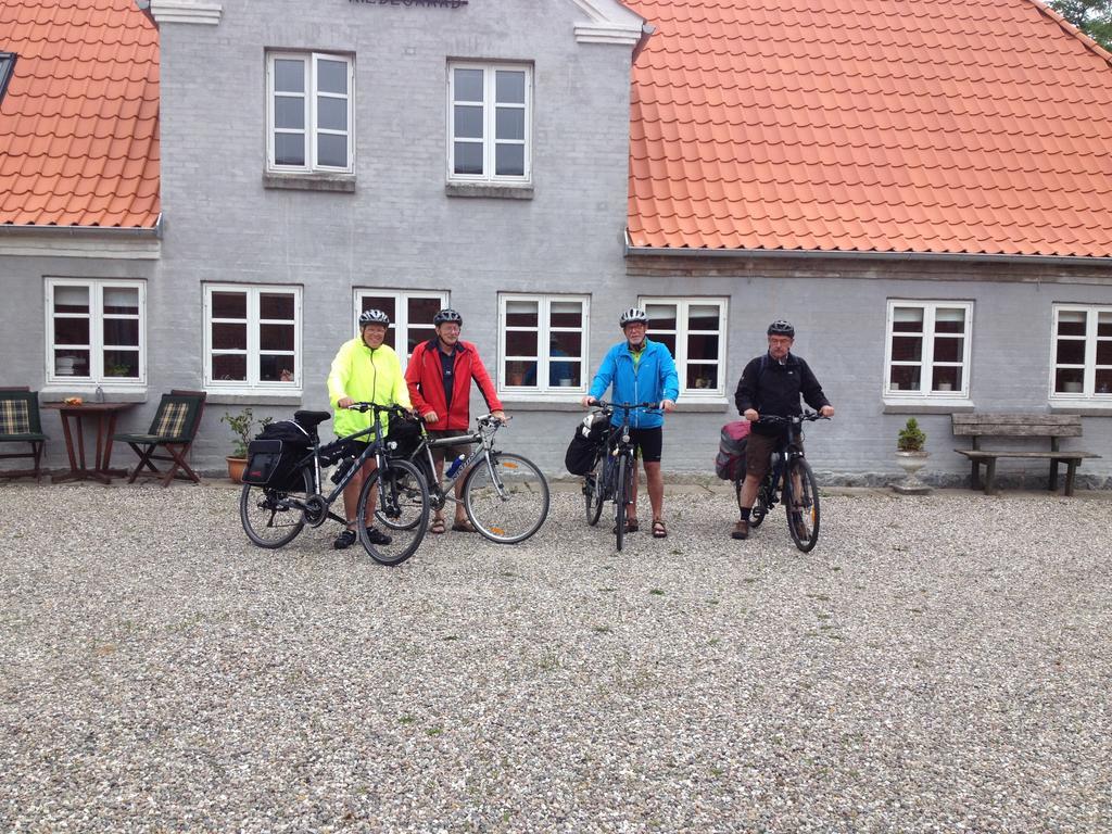 Kildegaarden Bed & Breakfast Frorup Exteriör bild